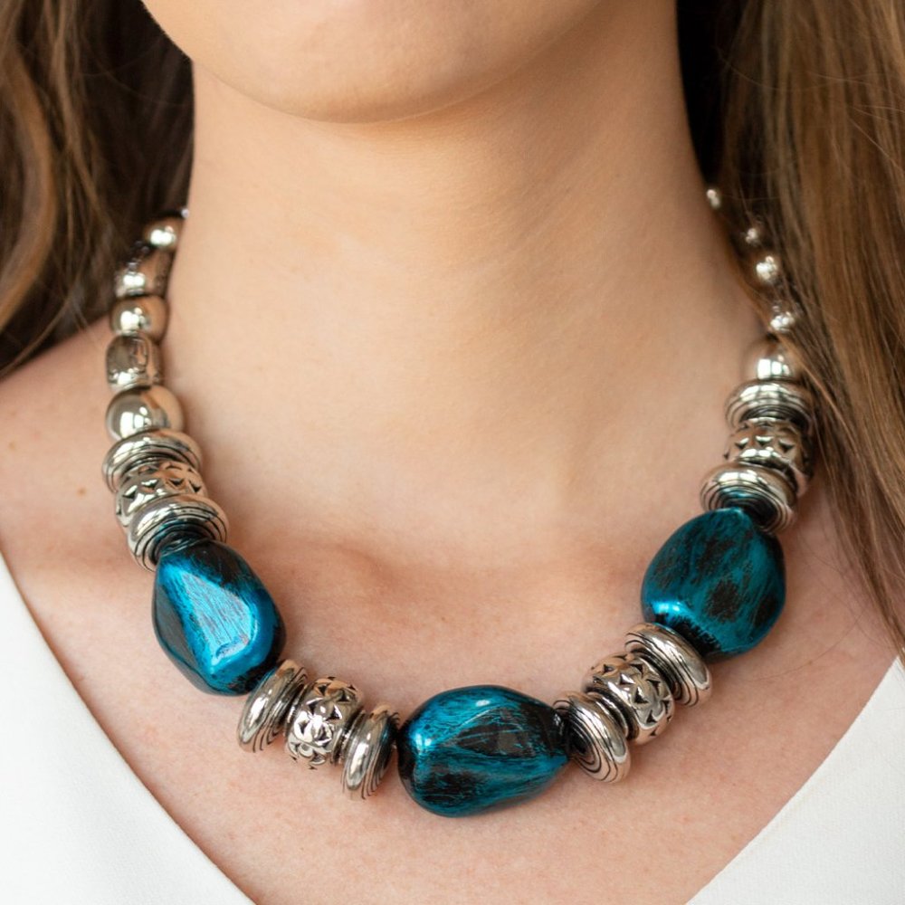 NWT Colorfully Confident blue chrome necklace set